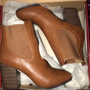 Cognac Booties